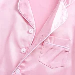 Satin doux et léger