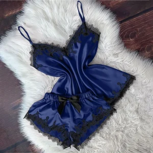 Pyjama bleu nuit chic