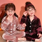 Pyjama velours bordeau enfant